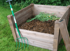 The most effective way to make a wooden compost bin.